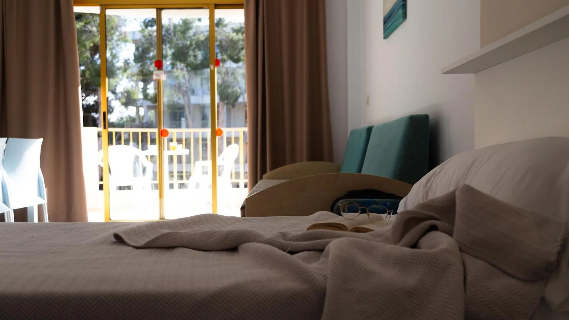 Inter 2 Apartment Salou 0*,  Spain