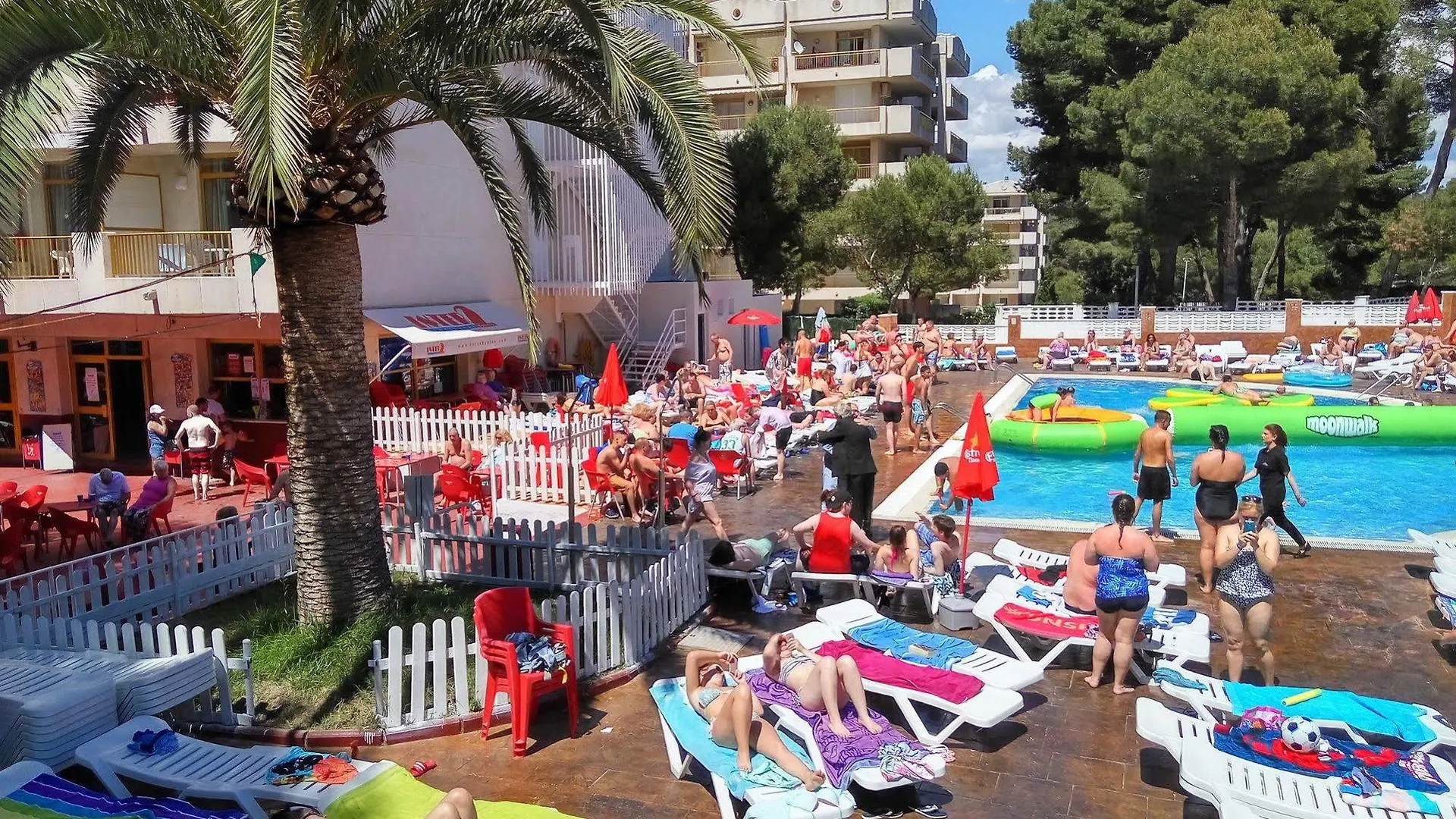 Inter 2 Apartment Salou 0*,  Spain